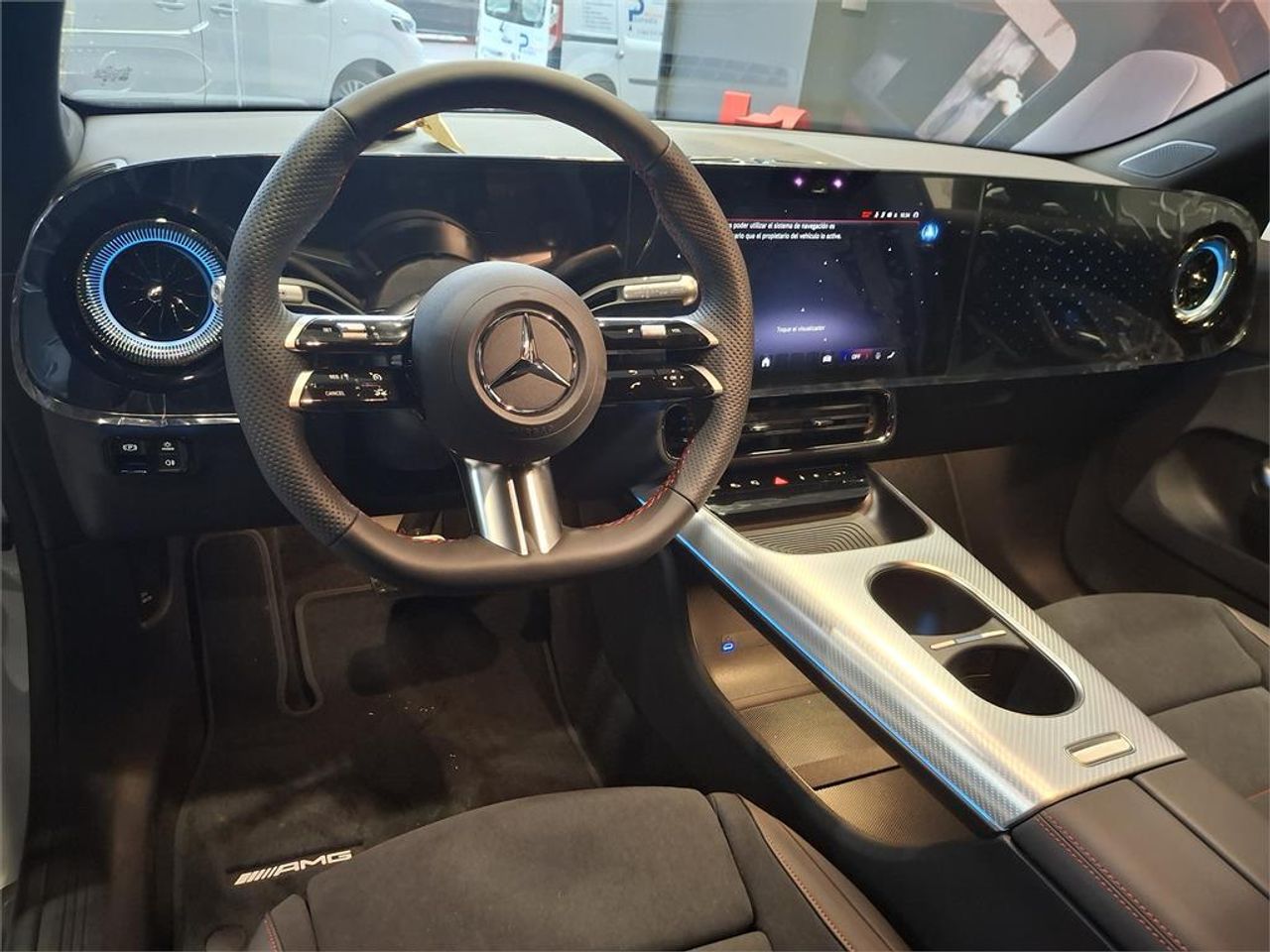 Mercedes CLA 180 con tecnología híbrida - foto 7