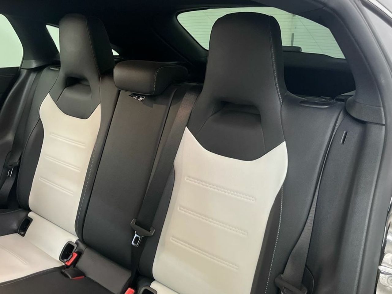 Mercedes Clase CLA CLA 200 d SB AMG Line (EURO 6d) - foto 11