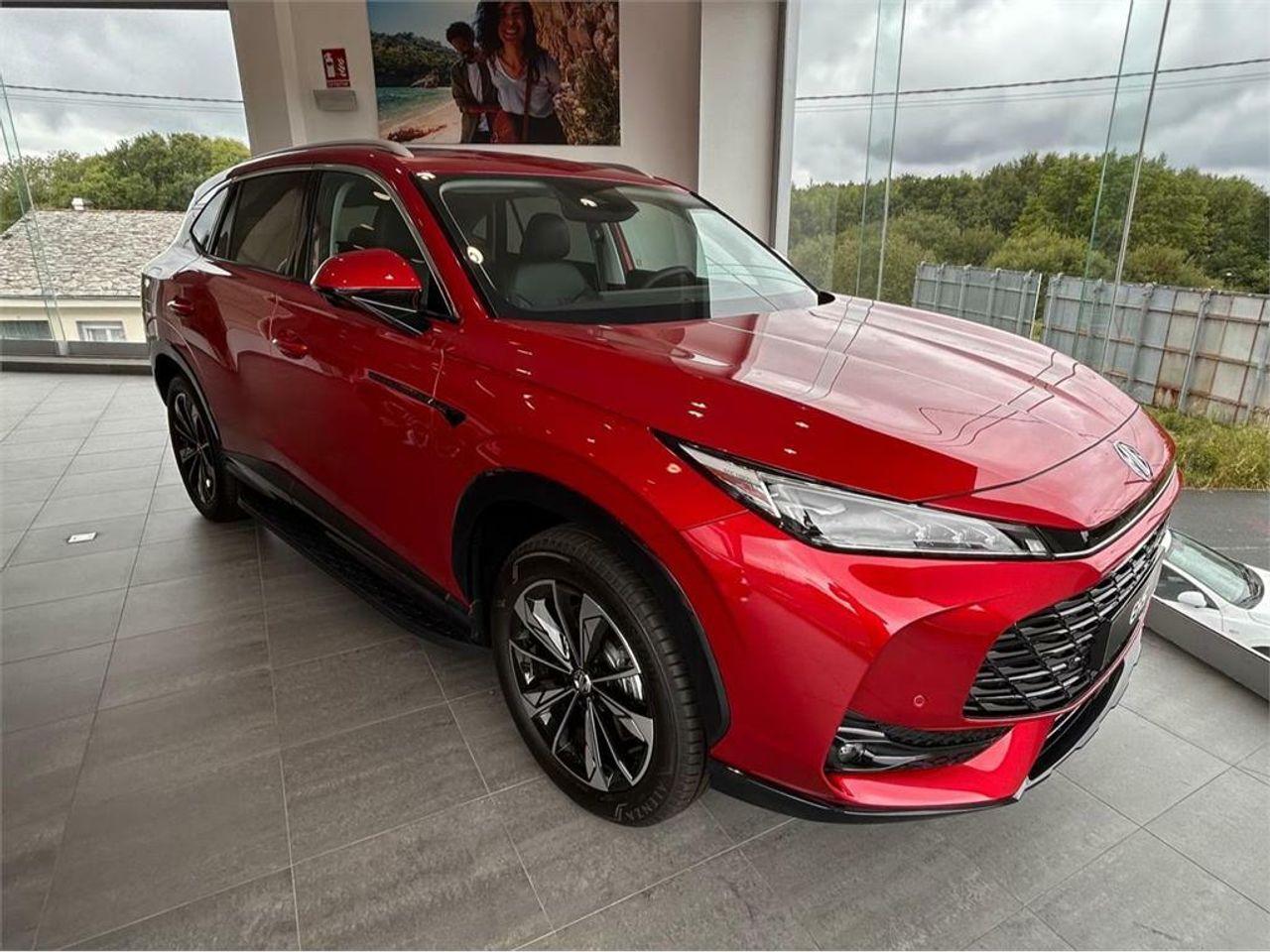 MG eHS 1.5T PHEV Luxury