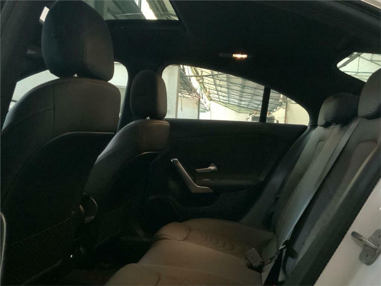 Mercedes CLA 180 - foto 11