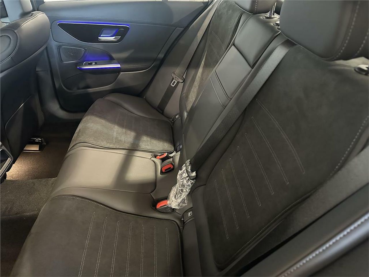 Mercedes Clase C 200 d Berlina - foto 3