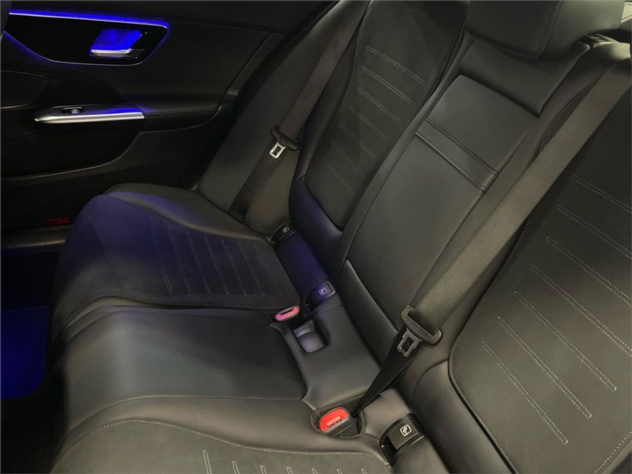 Mercedes Clase C 200 d Berlina - foto 11