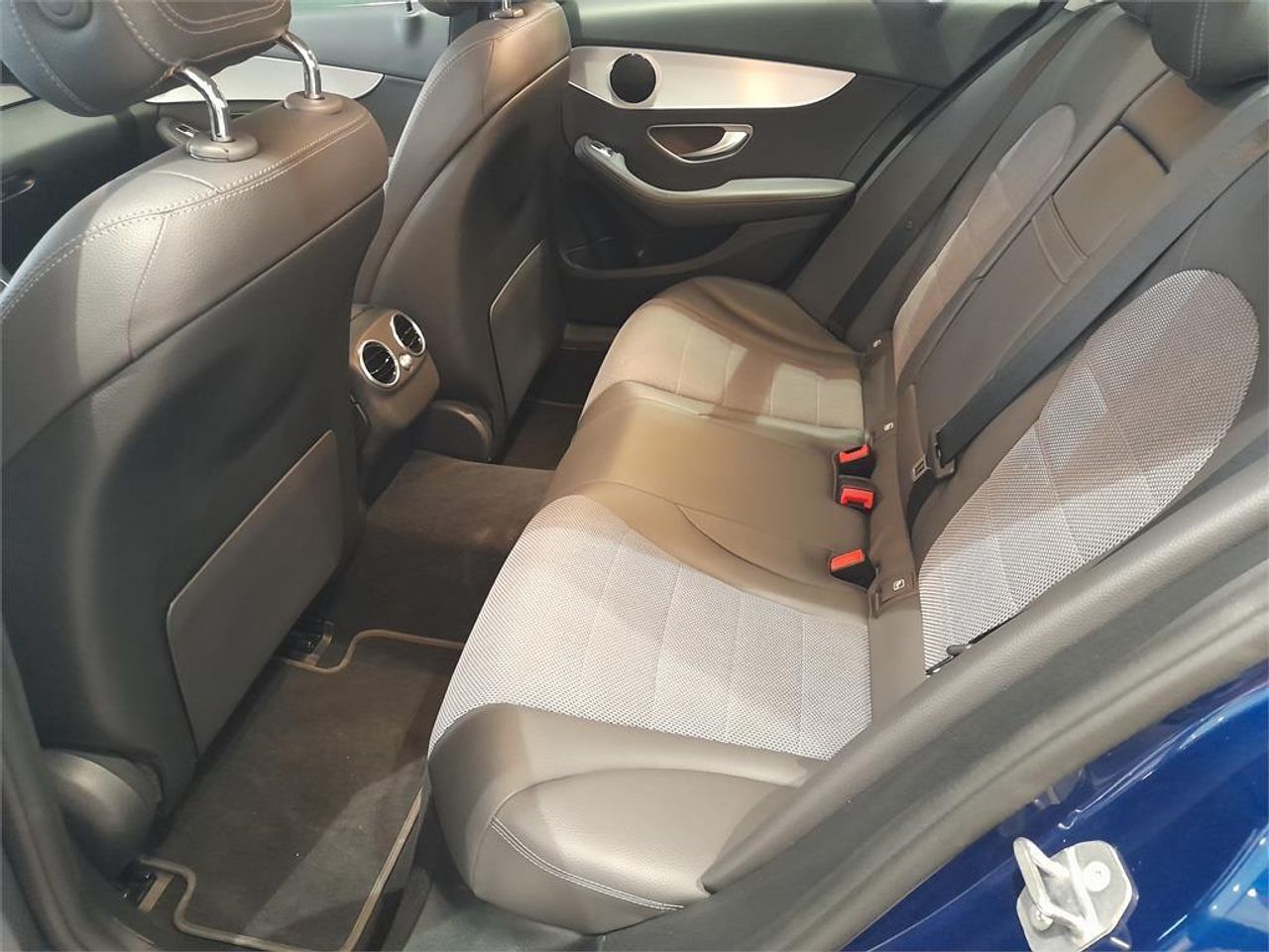 Mercedes Clase C 200 d - foto 14