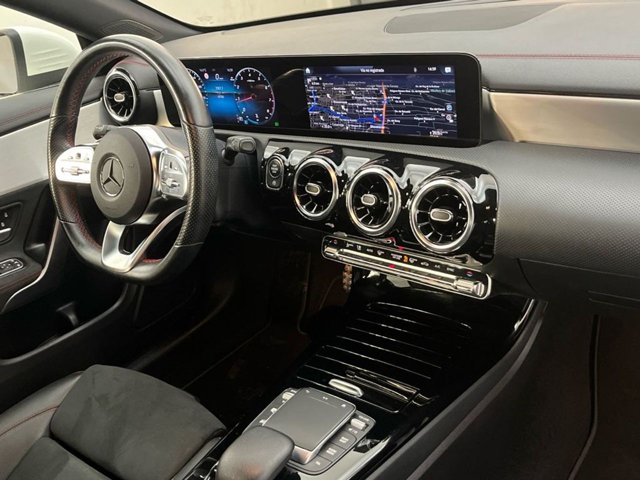 Mercedes CLA 180 AMG Line (EURO 6d) - foto 10