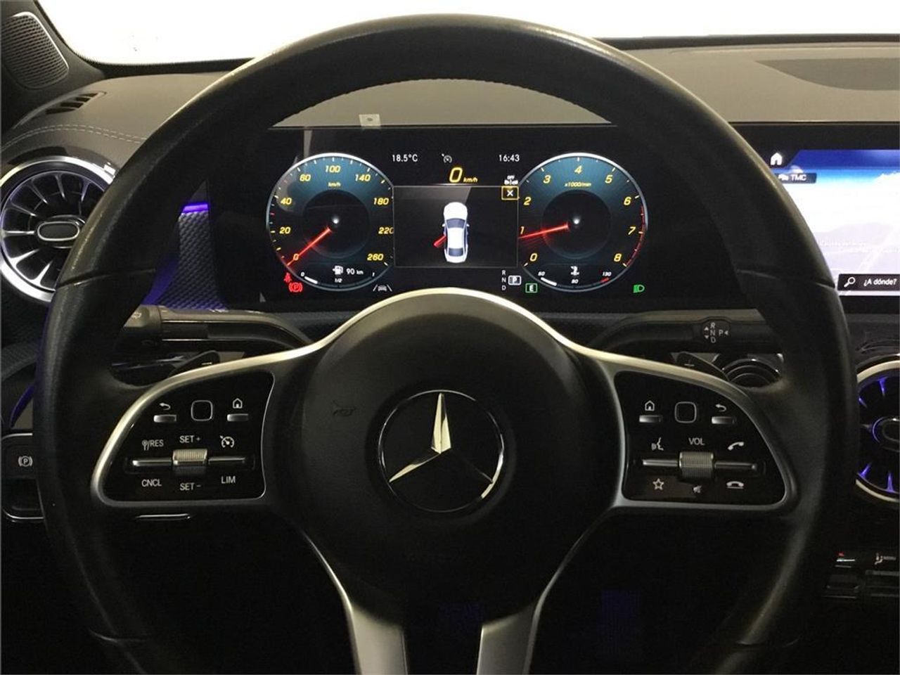 Mercedes CLA 180 - foto 9