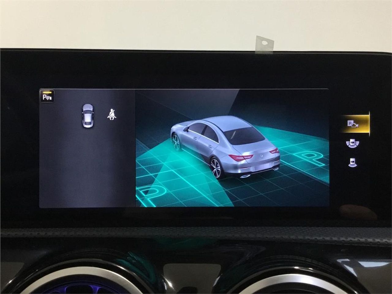 Mercedes CLA 180 - foto 17