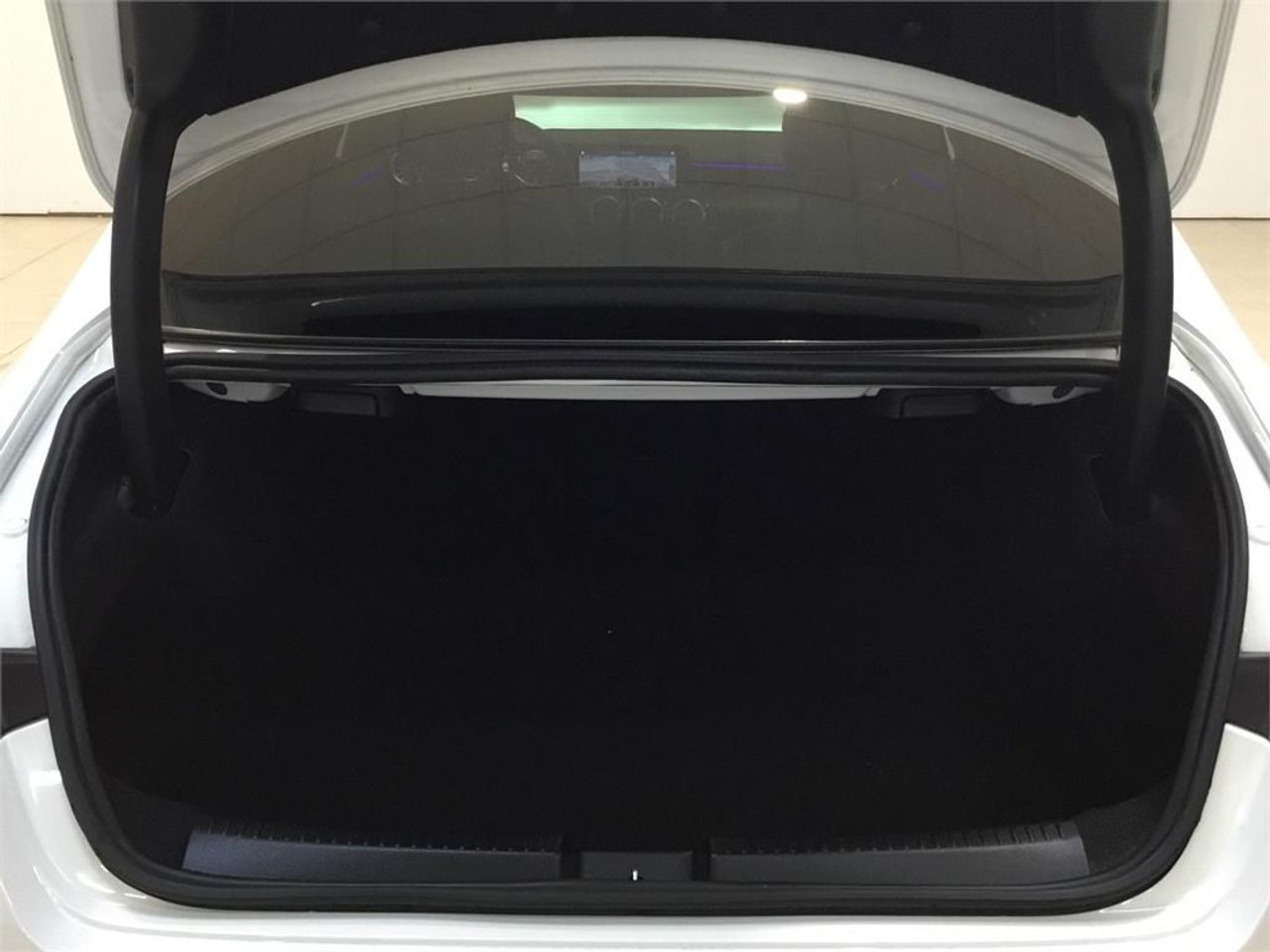 Mercedes CLA 180 - foto 12