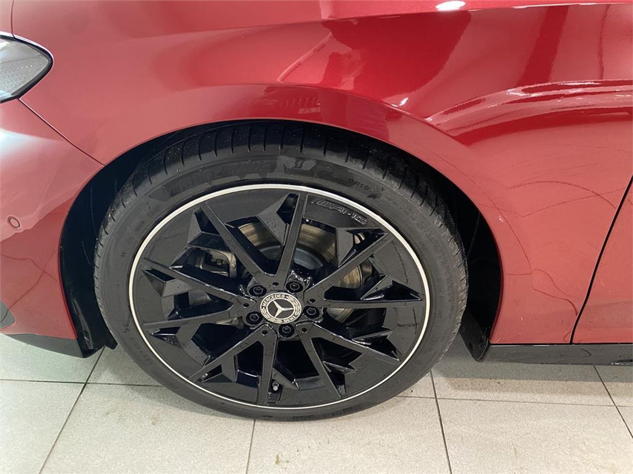 Mercedes CLA 180 con tecnología híbrida - foto 14