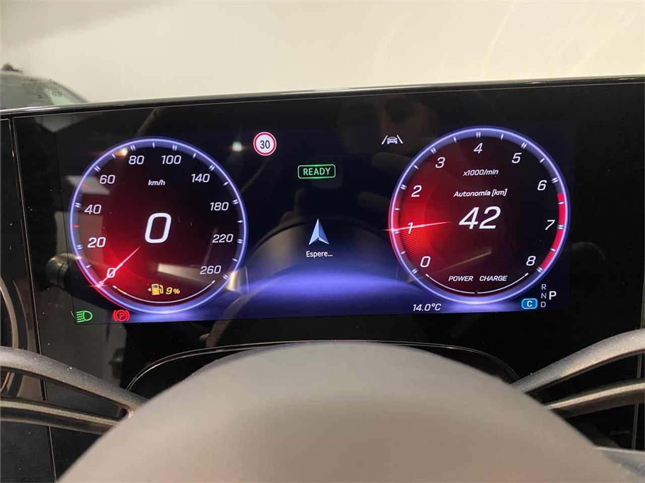 Mercedes CLA 180 con tecnología híbrida - foto 9