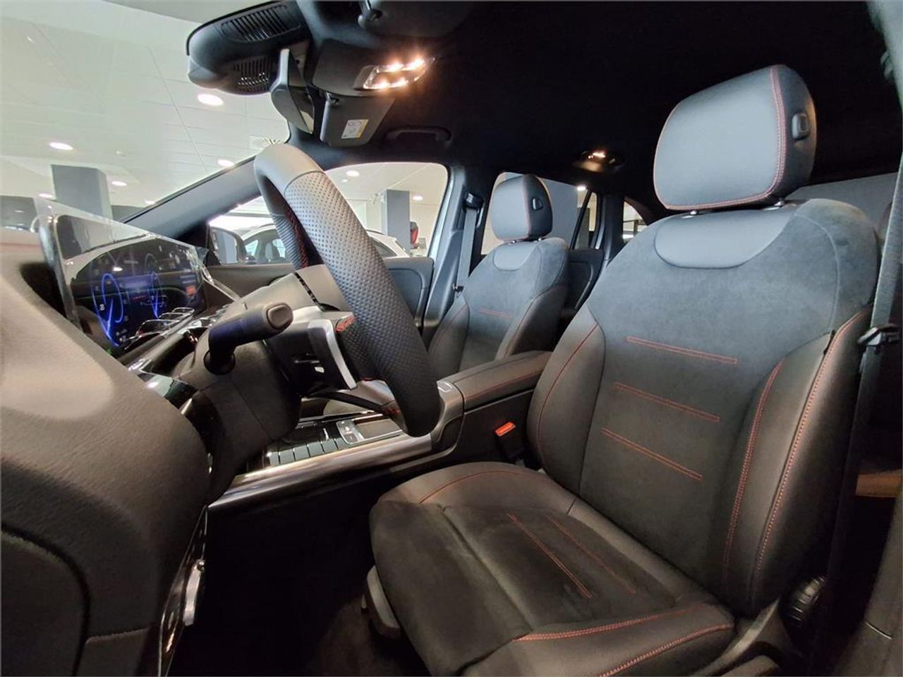 Mercedes EQA EQA 250+ - foto 6