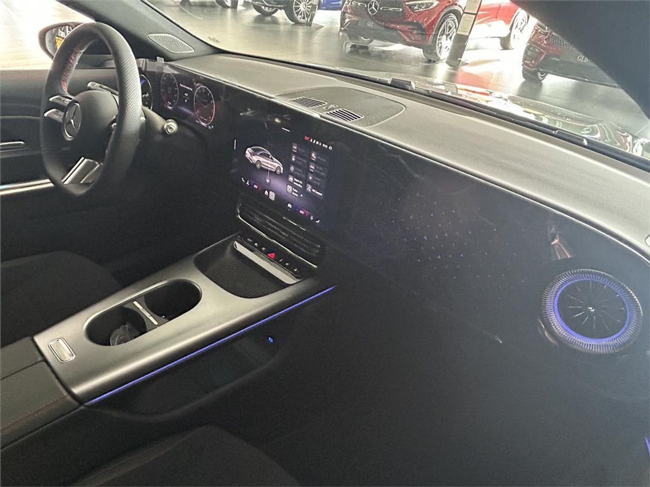 Mercedes CLA 180 con tecnología híbrida - foto 10