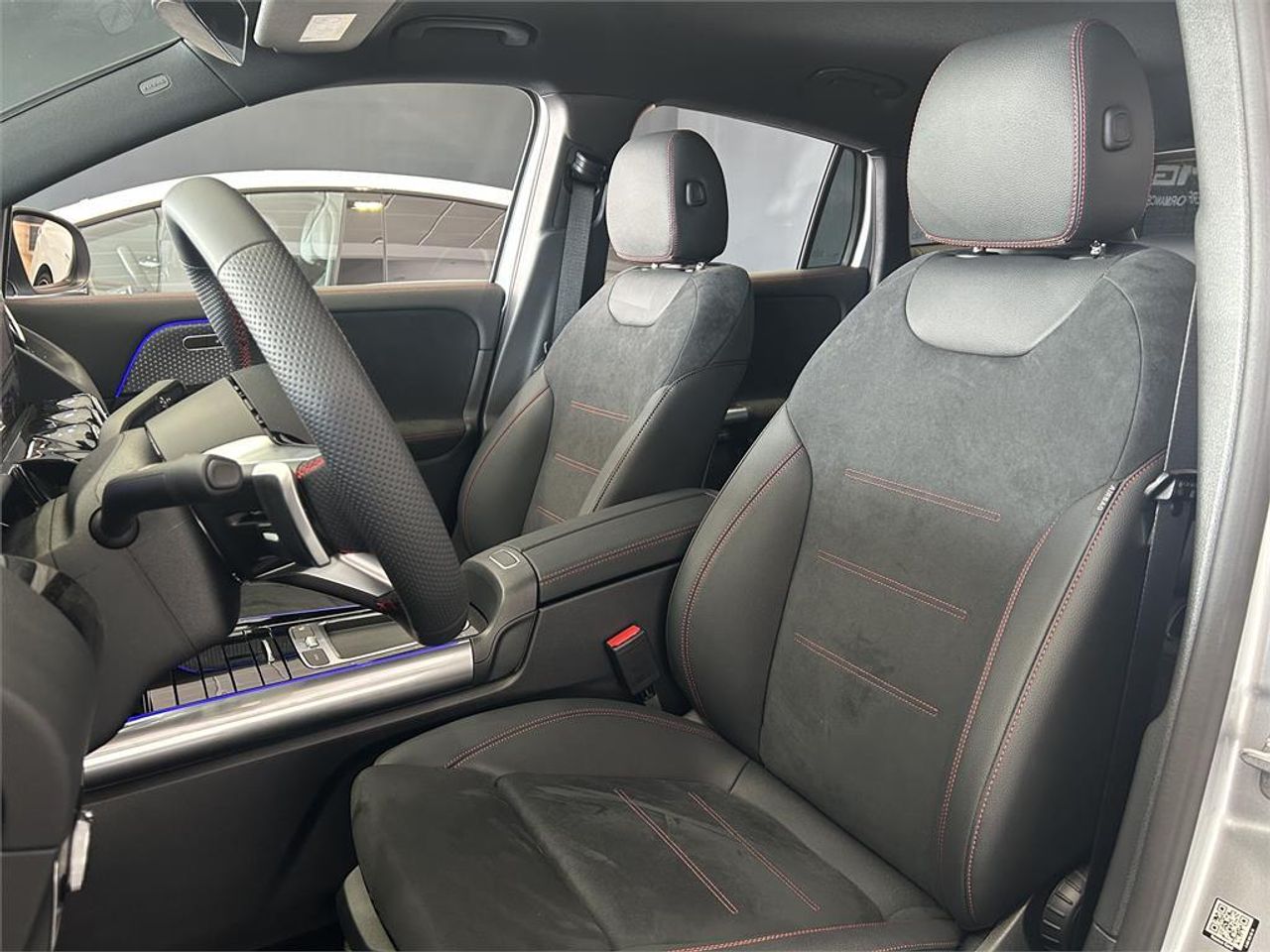 Mercedes EQA EQA 250+ - foto 8