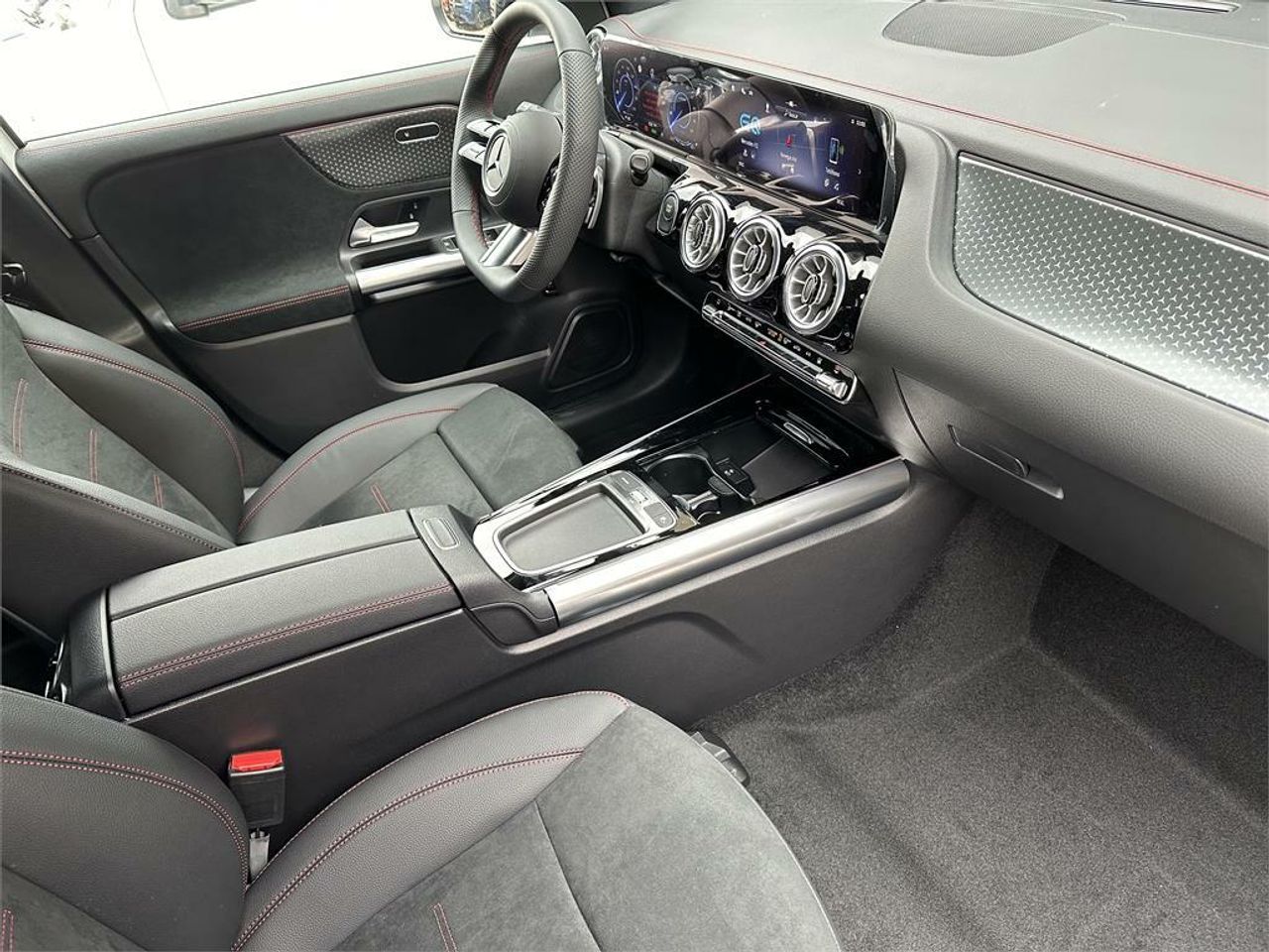 Mercedes EQA EQA 250+ - foto 7