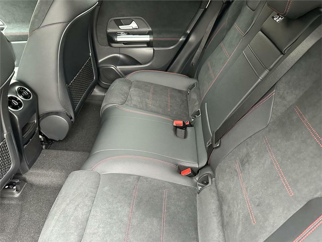 Mercedes EQA EQA 250+ - foto 4