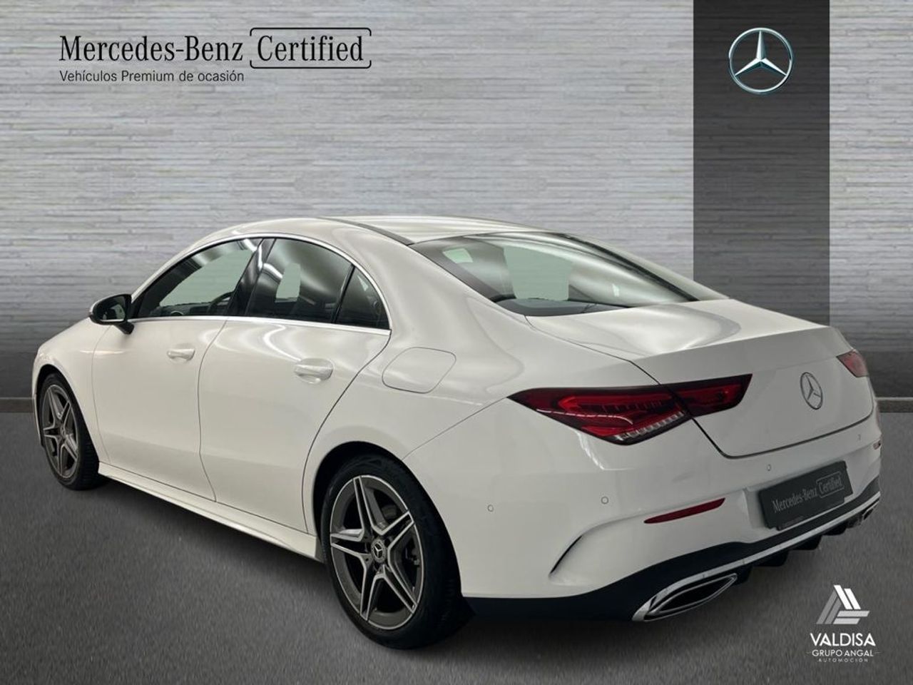 Mercedes CLA 180 AMG Line (EURO 6d) - foto 4