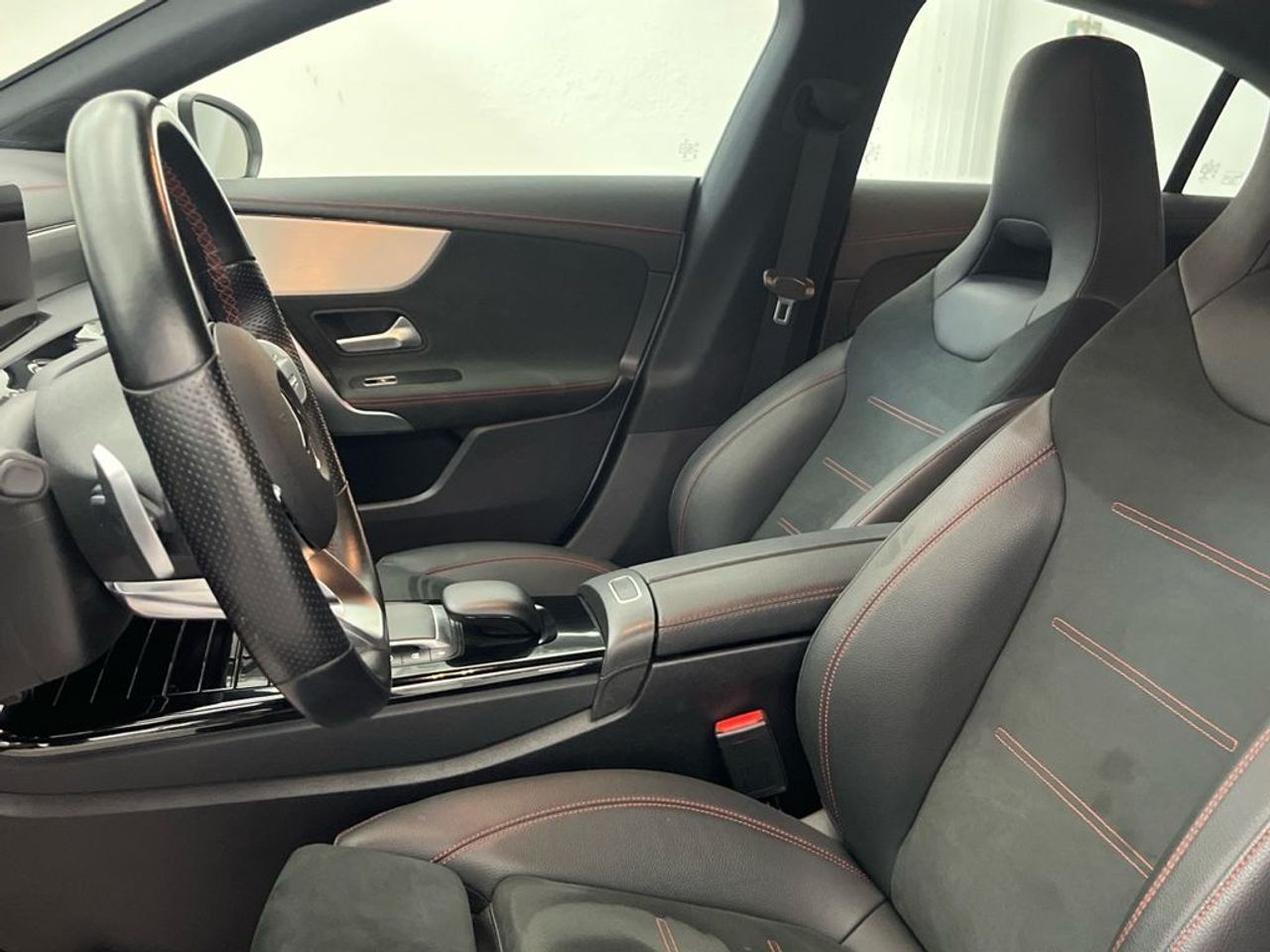 Mercedes CLA 180 AMG Line (EURO 6d) - foto 7