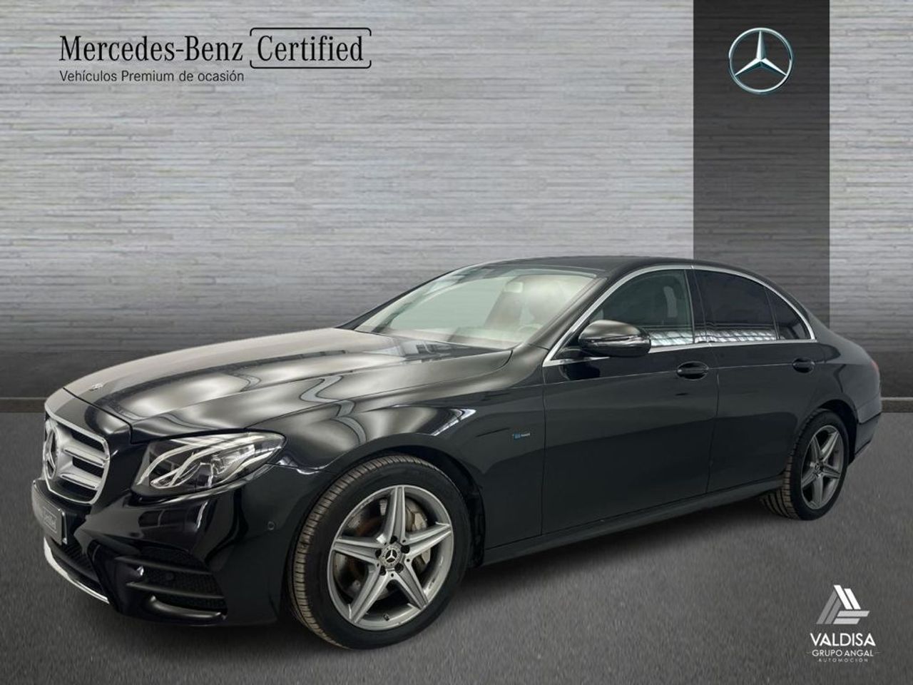 Mercedes Clase E 300 de AMG Line (EURO 6d-TEMP)