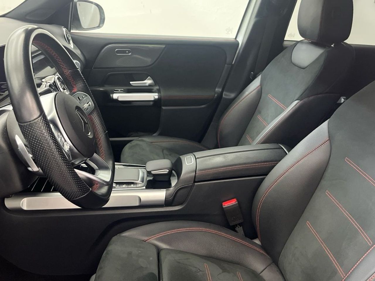 Mercedes Clase GLB 200 d AMG Line (EURO 6d) - foto 7