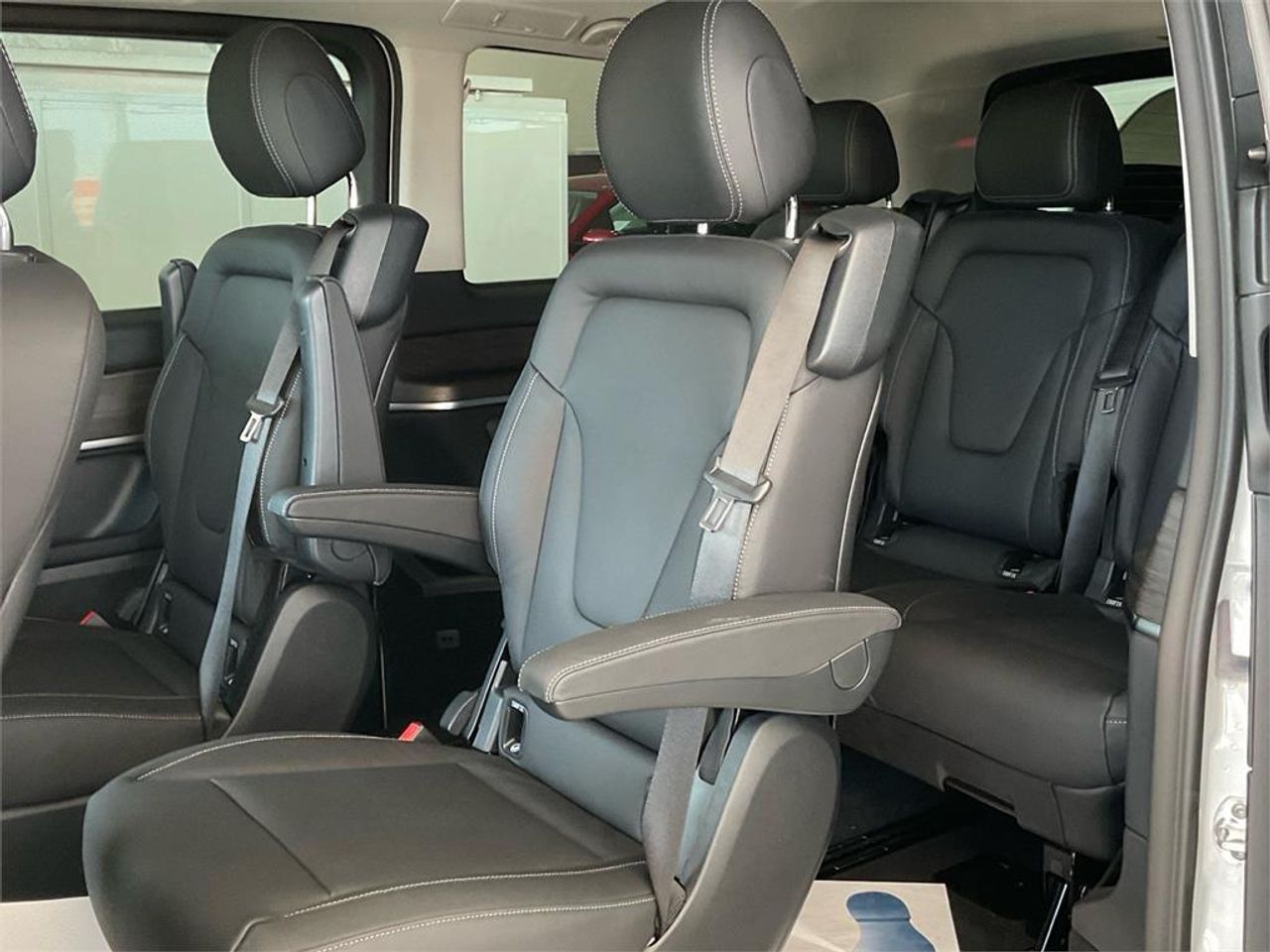 Mercedes Clase V 220 d Avantgarde Largo - foto 11