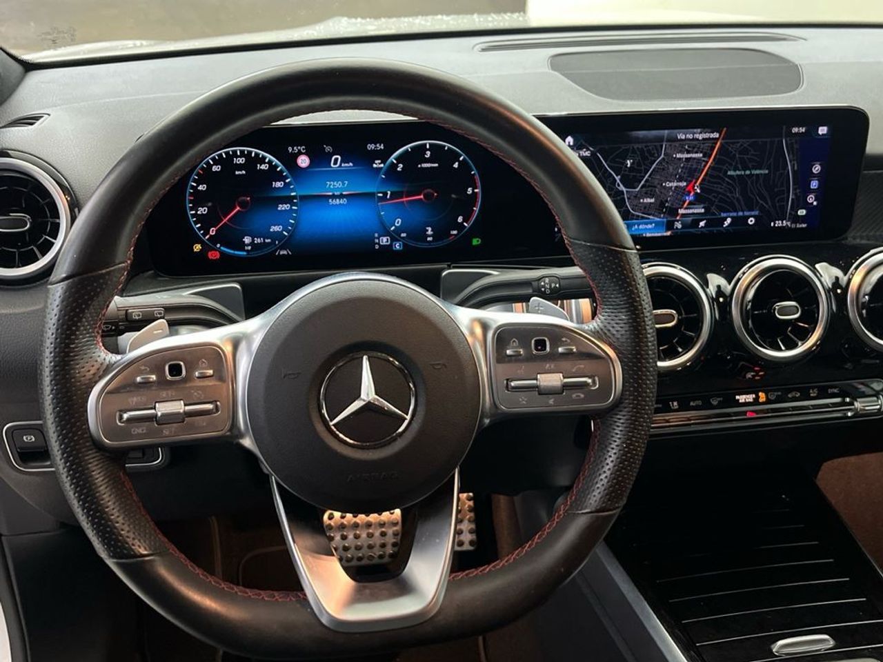 Mercedes Clase GLB 200 d AMG Line (EURO 6d) - foto 9