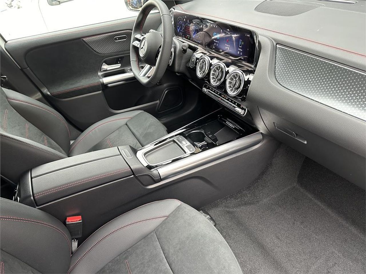 Mercedes EQA EQA 250+ - foto 7