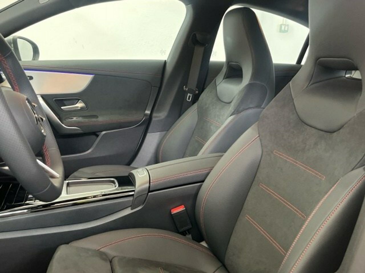 Mercedes CLA 250 e Coupé con tecnología híbrida EQ - foto 7