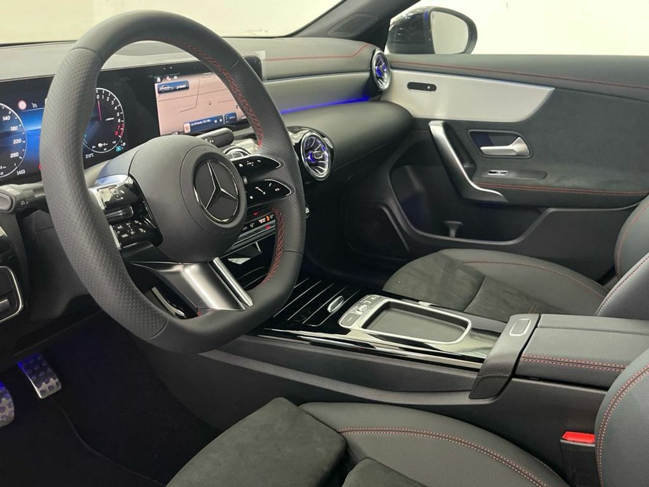 Mercedes CLA 250 e Coupé con tecnología híbrida EQ - foto 6