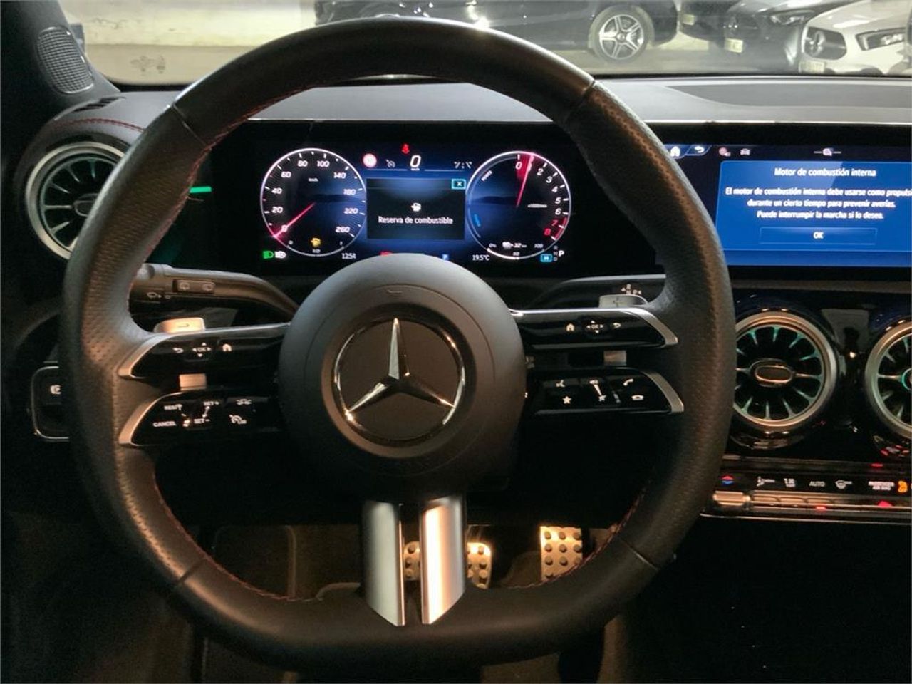 Mercedes CLA 250 e Shooting Brake - foto 9