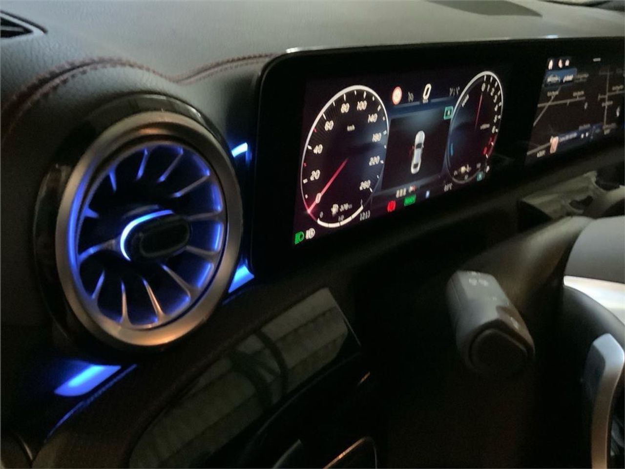 Mercedes CLA 250 e - foto 22