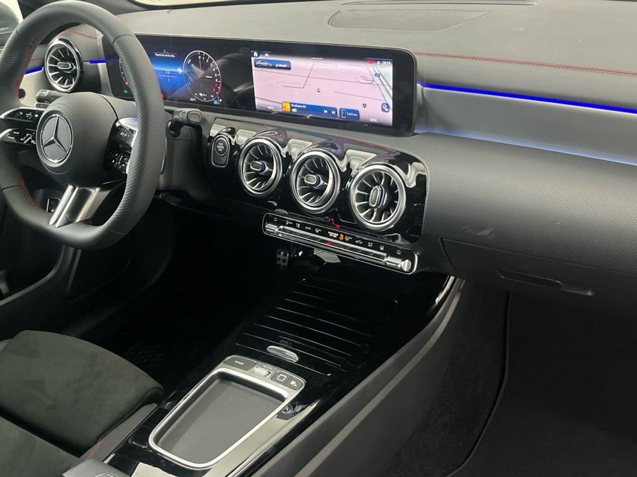 Mercedes CLA 250 e Coupé con tecnología híbrida EQ - foto 10