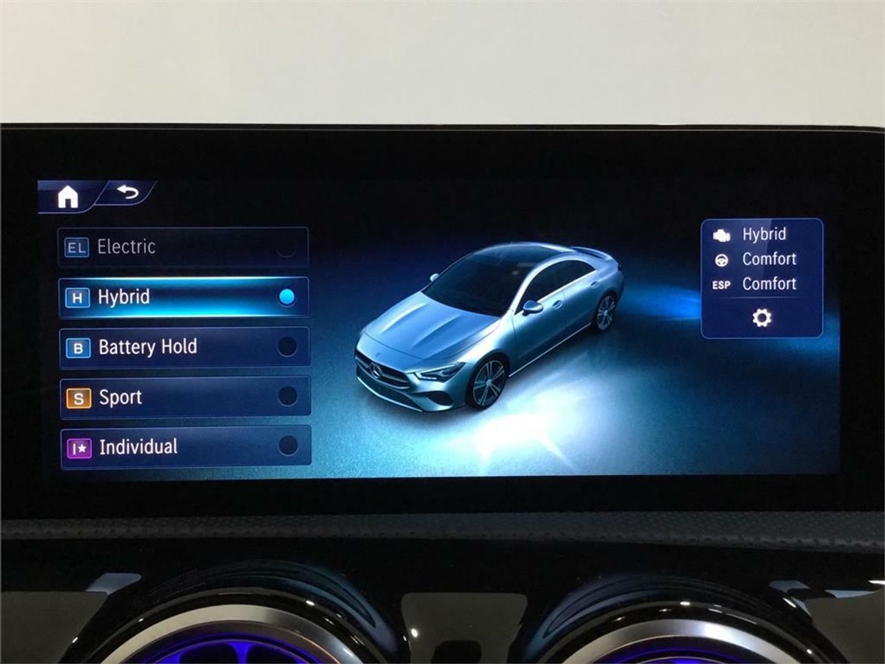 Mercedes CLA 250 e - foto 16