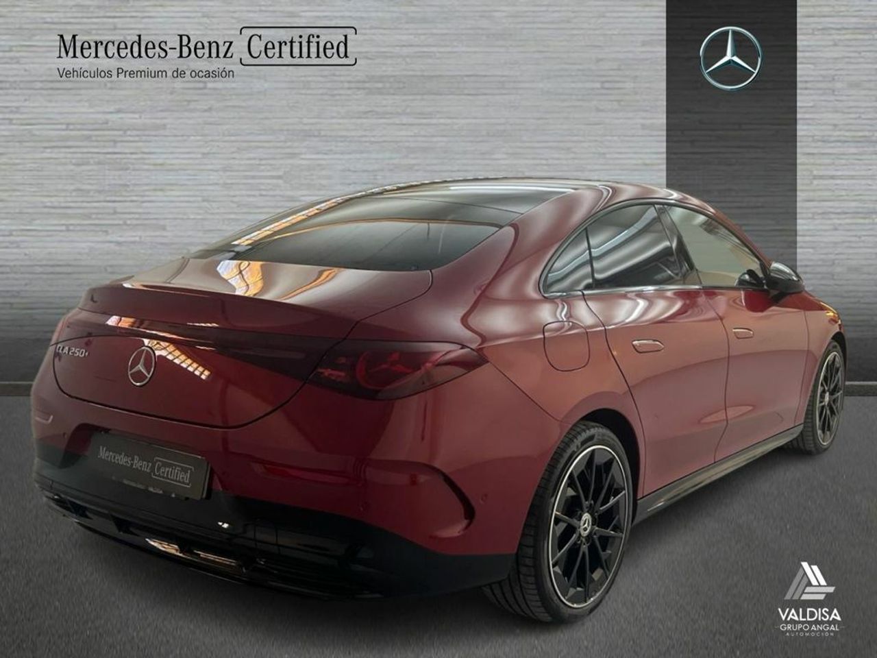 Mercedes CLA 250+ con tecnología EQ - foto 2