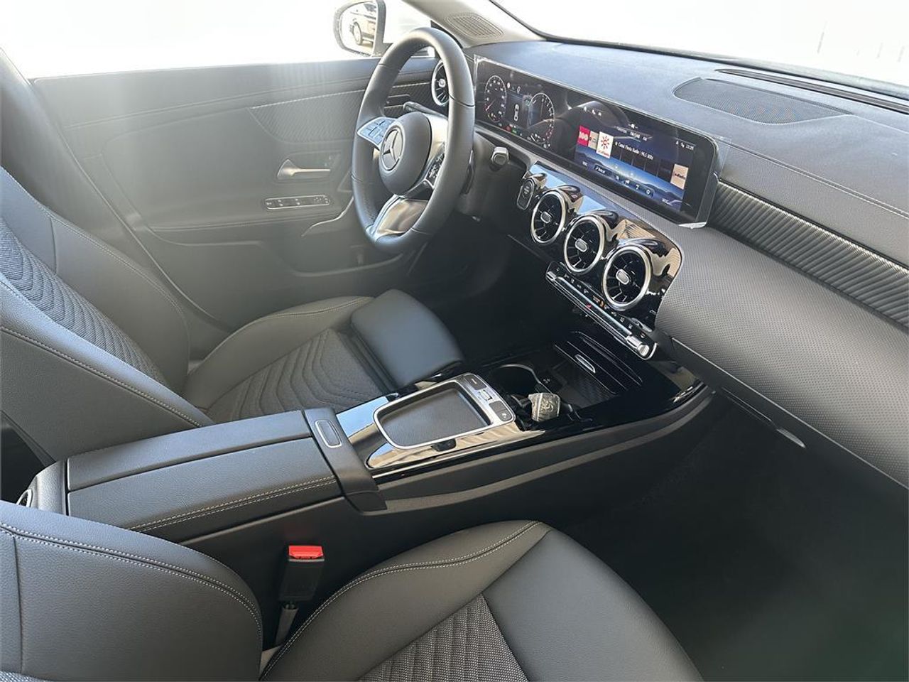 Mercedes CLA 250 e - foto 7