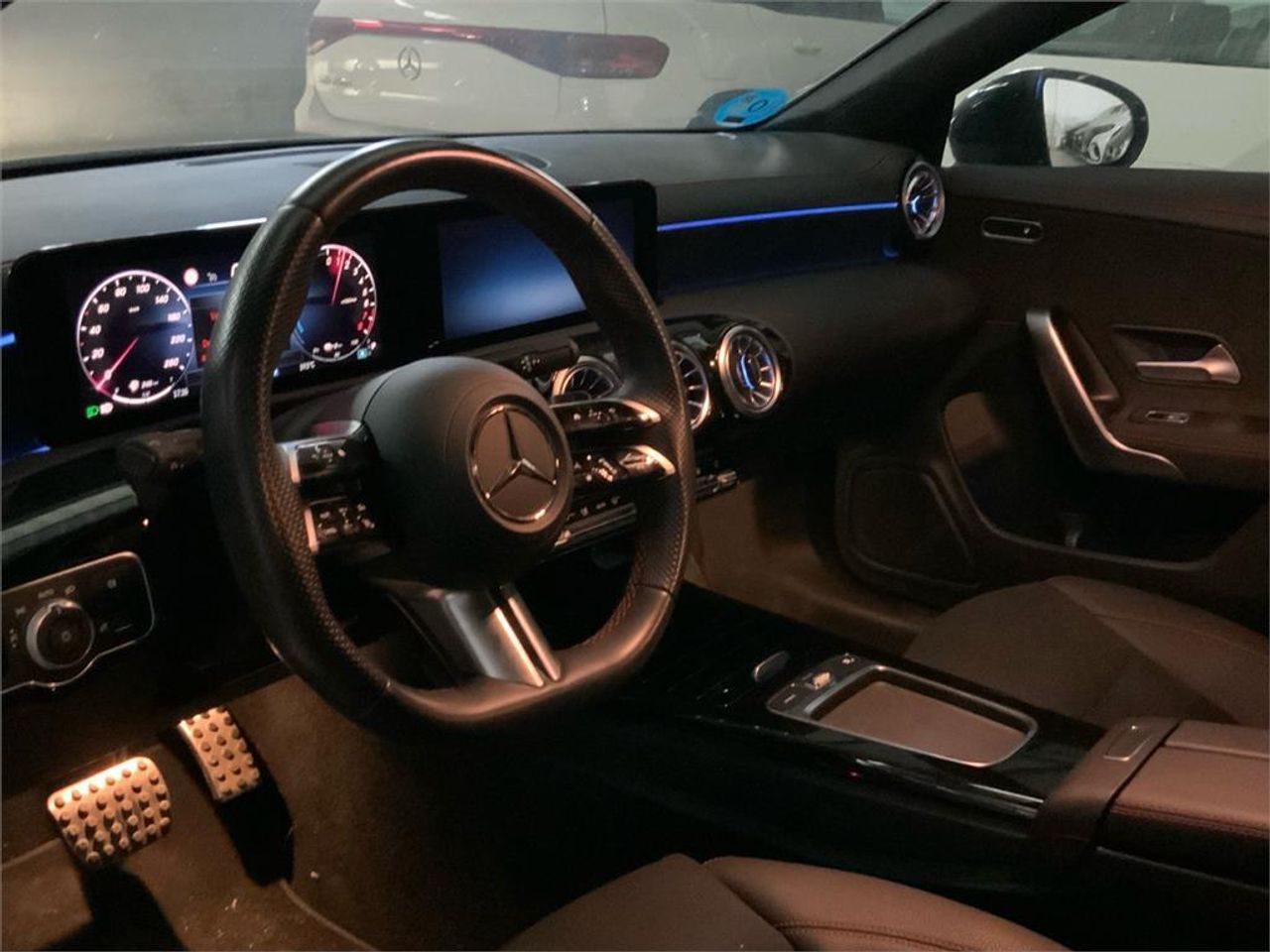 Mercedes CLA 250 e - foto 29