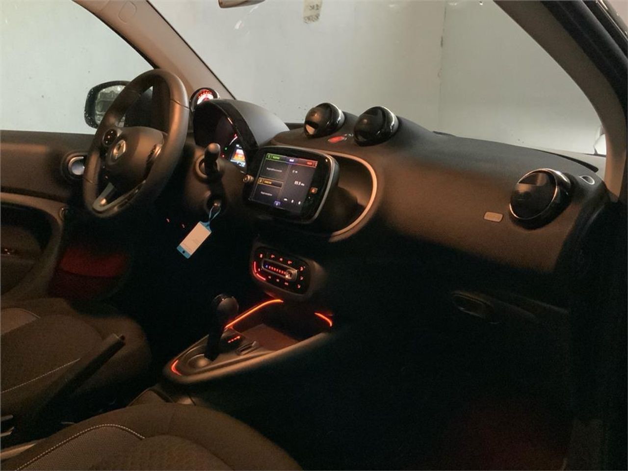 Smart Fortwo 60kW(81CV) EQ coupe - foto 11