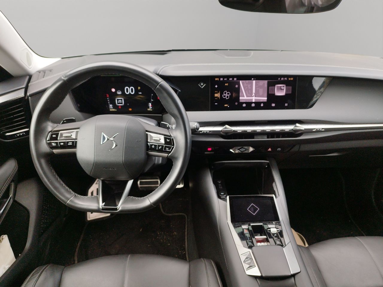DS Automobiles DS 4 1.5 BLUEHDI 130 RIVOLI AUTO 130 5P - Foto 2