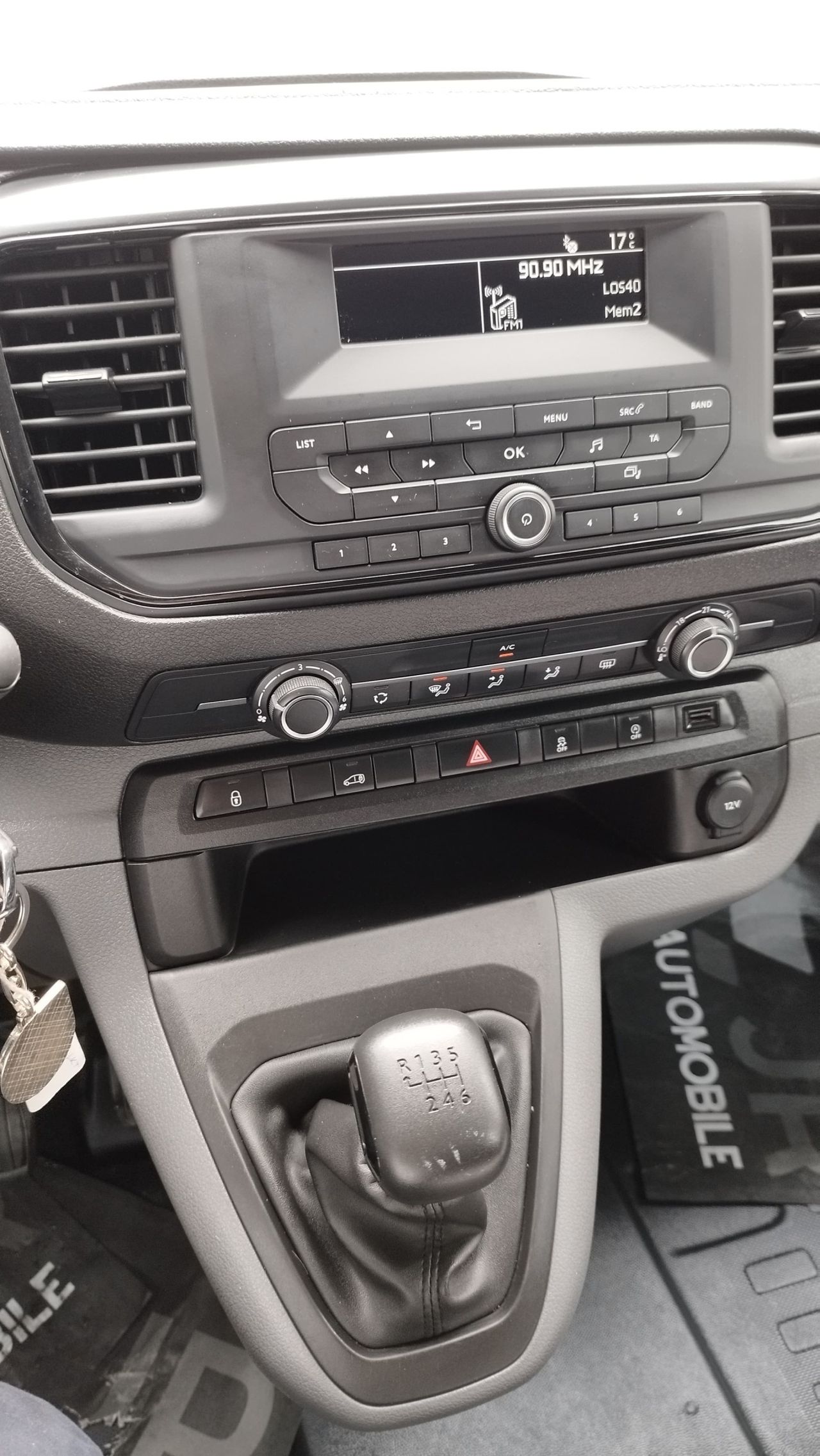 Opel Vivaro 1.5 DIESEL 75KW L1 3 PLAZAS - Foto 2