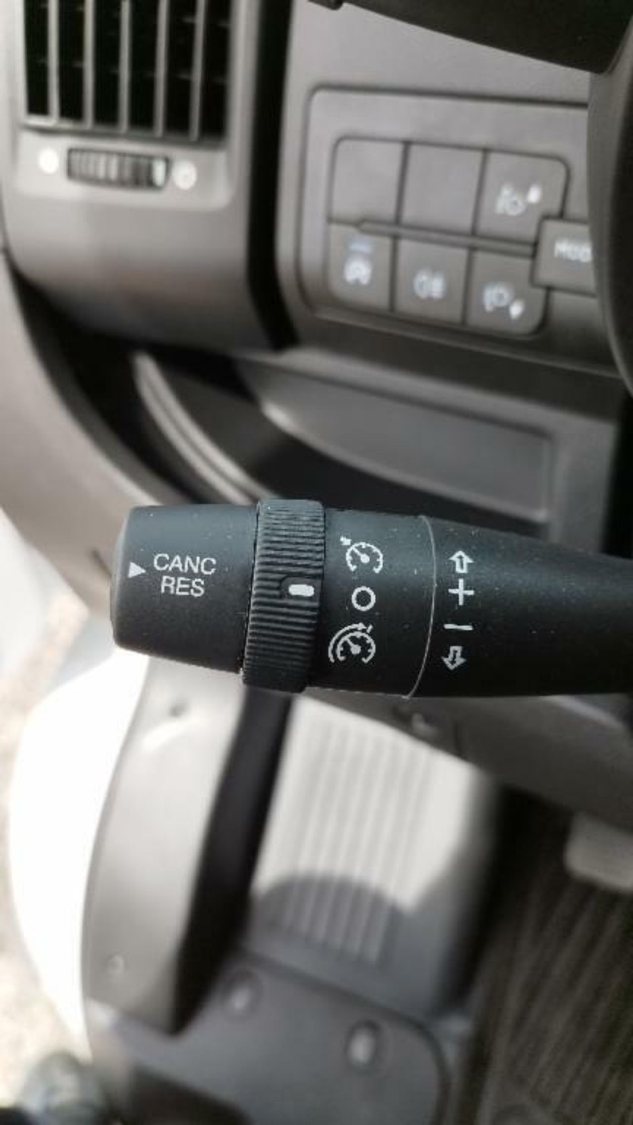 Citroën Jumper 2.2 BHDI 103KW L3H2 3.5T 140 4P - Foto 2
