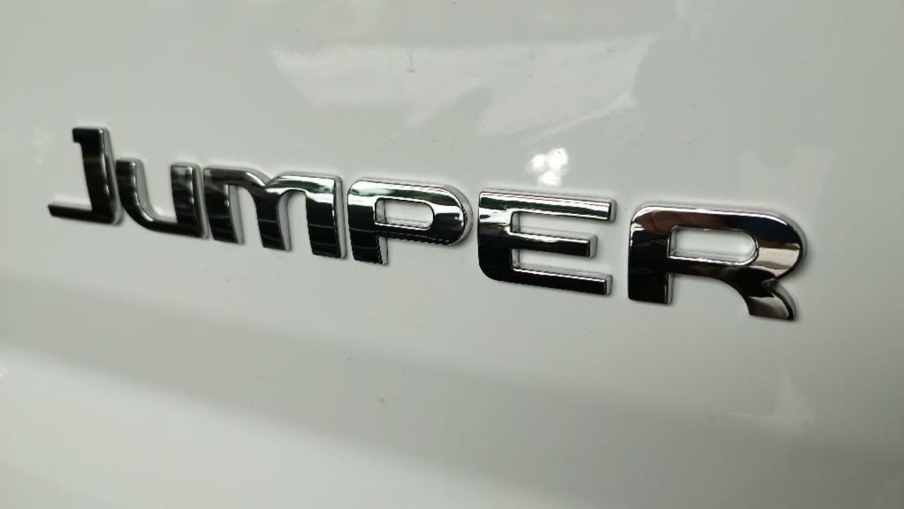 Citroën Jumper 2.2 BHDI 103KW L3H2 3.5T 140 4P - Foto 2