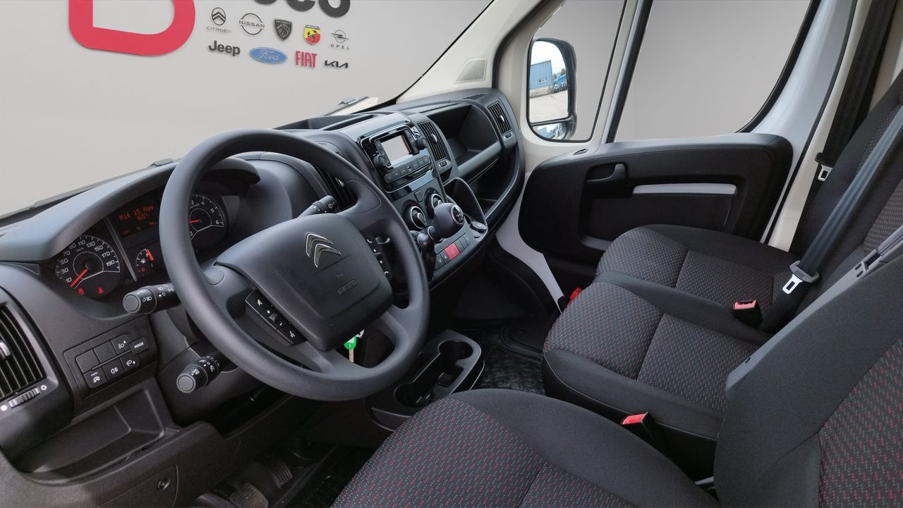 Citroën Jumper 2.2 BHDI 103KW L3H2 3.5T 140 4P - Foto 2