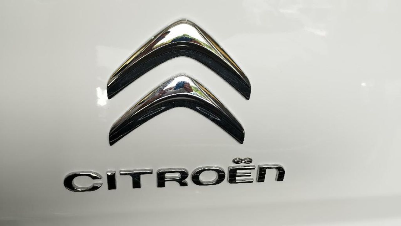 Citroën Jumper 2.2 BHDI 103KW L3H2 3.5T 140 4P - Foto 2