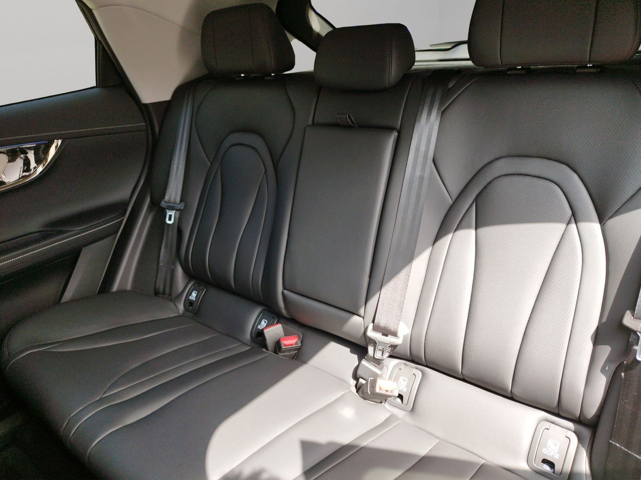 Omoda 5 1.6 T-GDI 108KW PREMIUM DCT 147 5P - Foto 2