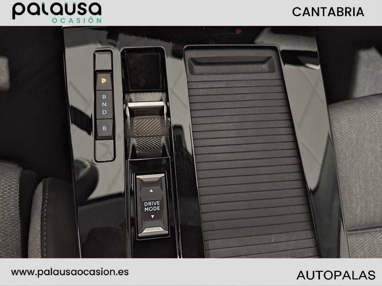 Opel Astra  1.6T Hybrid 132kW (180CV)  Auto Elegance - Foto 2