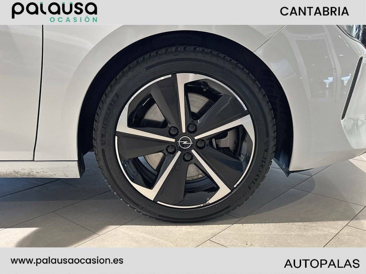 Opel Astra  1.6T Hybrid 132kW (180CV)  Auto Elegance - Foto 2