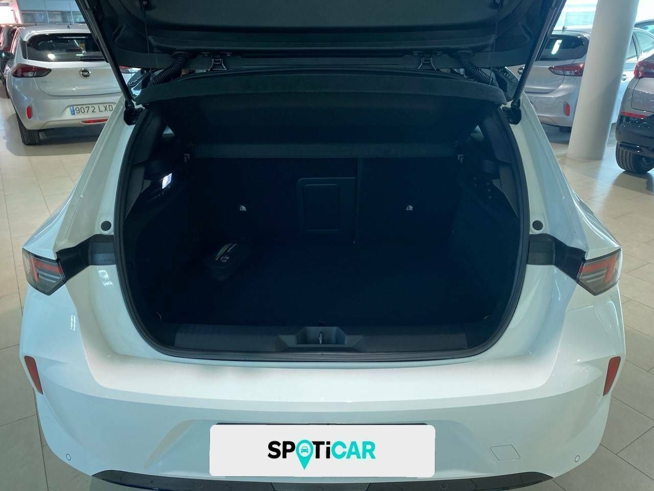 Opel Astra  54kWh  Auto GS - Foto 2