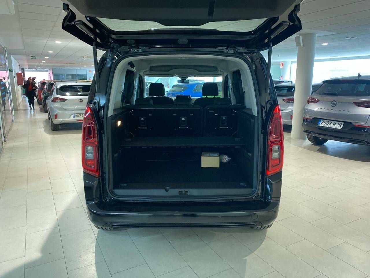 Opel Combo Cargo  BEV 50kWh  L Edition Plus - Foto 2