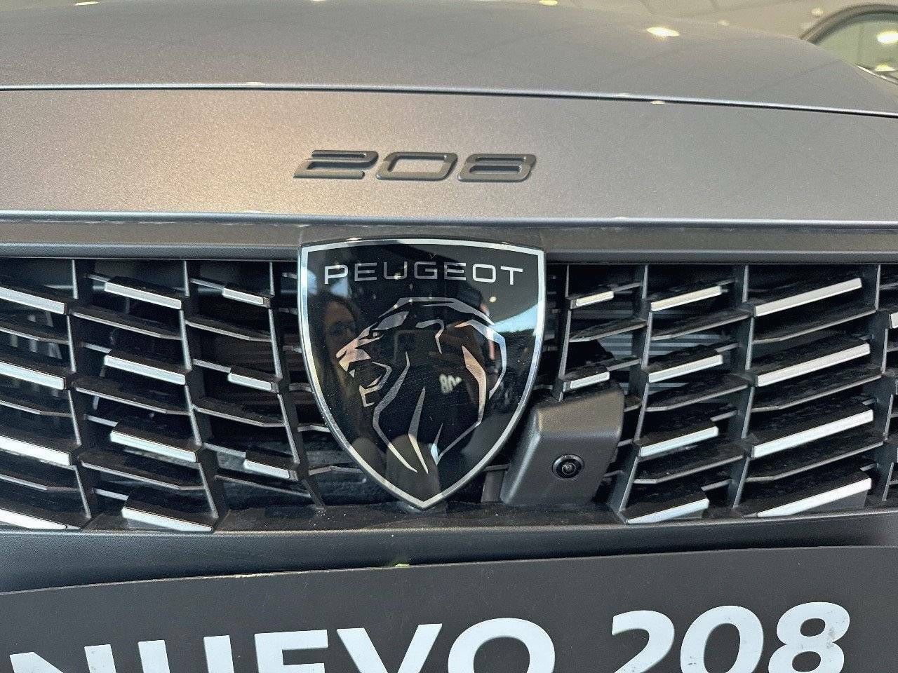 Peugeot 208   HYBRID 110 eDCS6 Allure - Foto 2