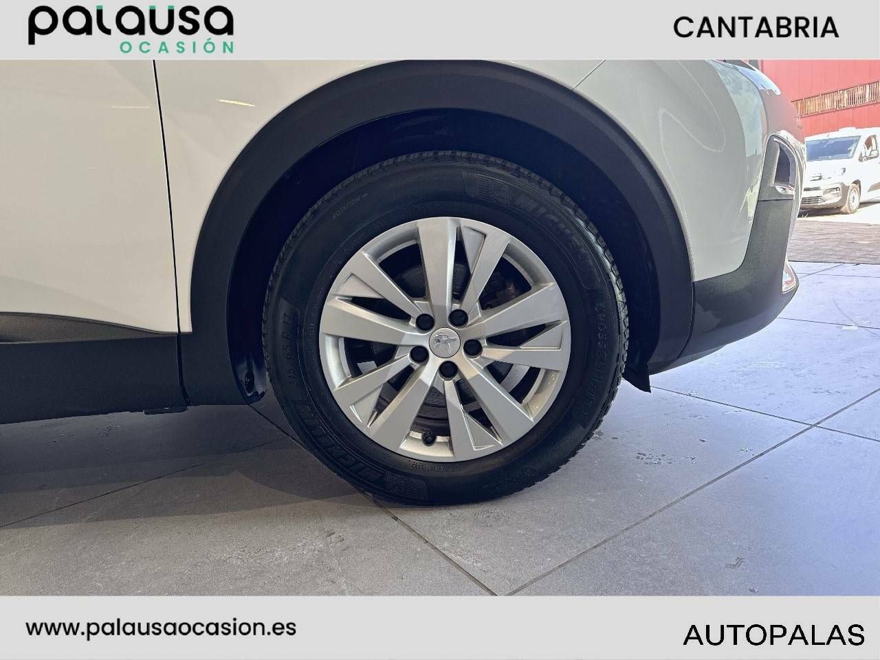 Peugeot 3008  1.2 PURETECH 96KW (130CV)  EAT8 Active - Foto 2