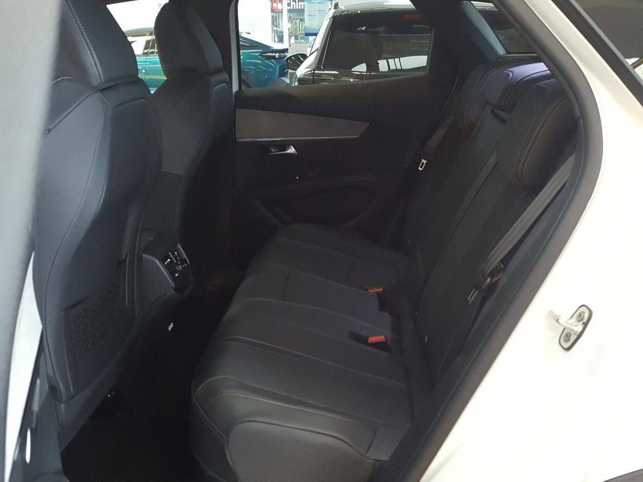 Peugeot 3008  225 e-EAT8 GT - Foto 2