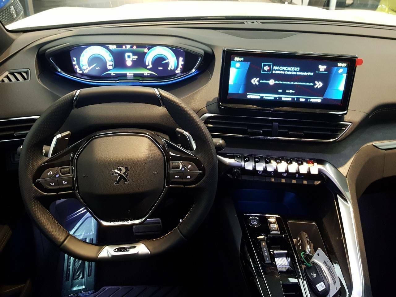 Peugeot 3008  225 e-EAT8 GT - Foto 2